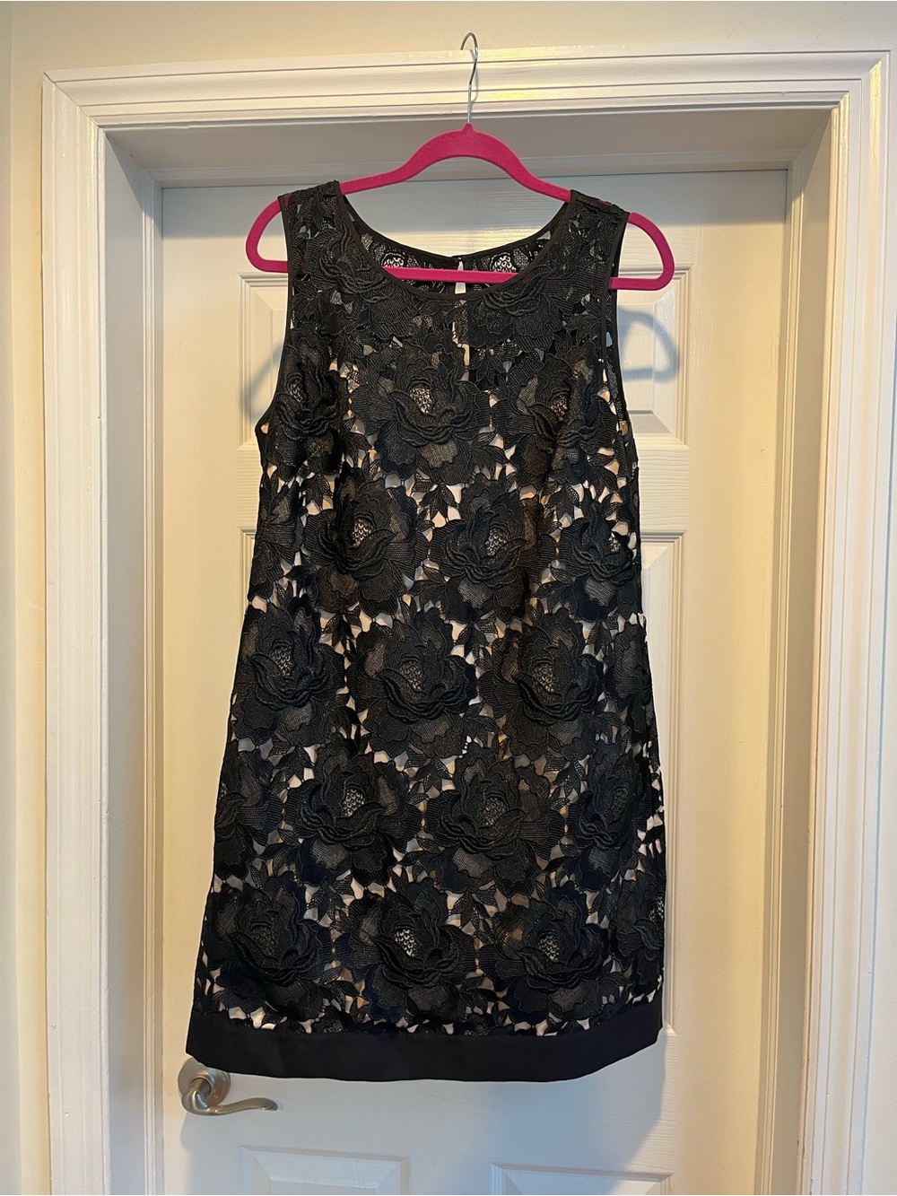 White House Black Market Black Floral Lace Shift Dress